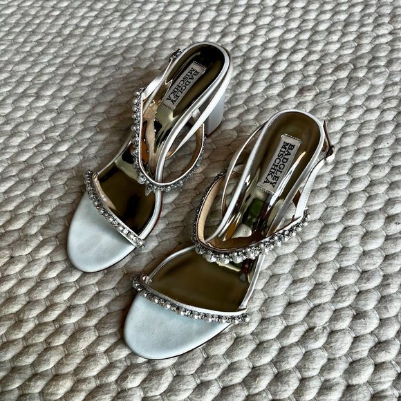 BADGLEY MISCHKA Natasha Soft White Satin Block Heel 8 - Picture 2 of 6